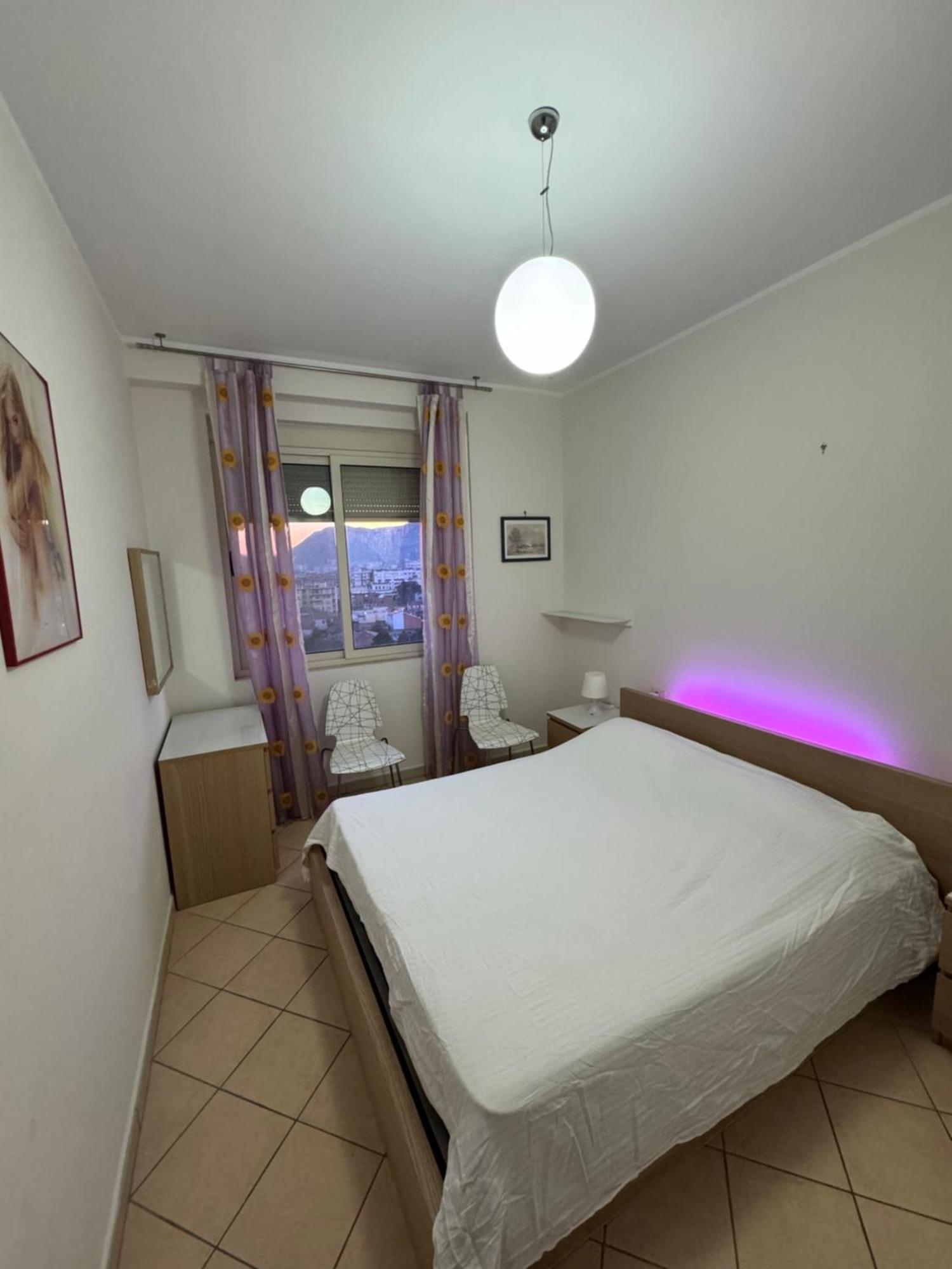 3 Bedrooms Apartment Shkoder Bagian luar foto