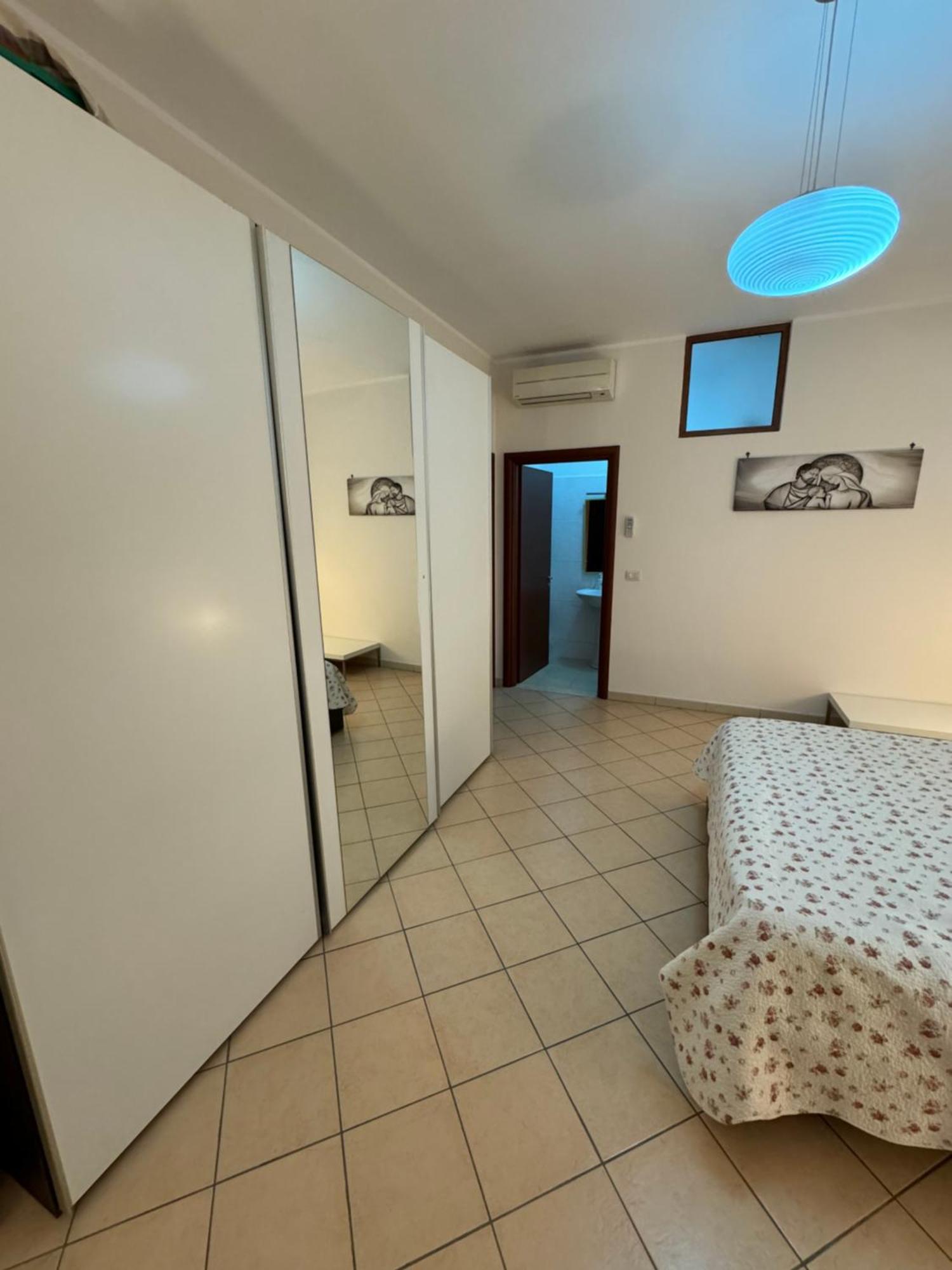 3 Bedrooms Apartment Shkoder Bagian luar foto